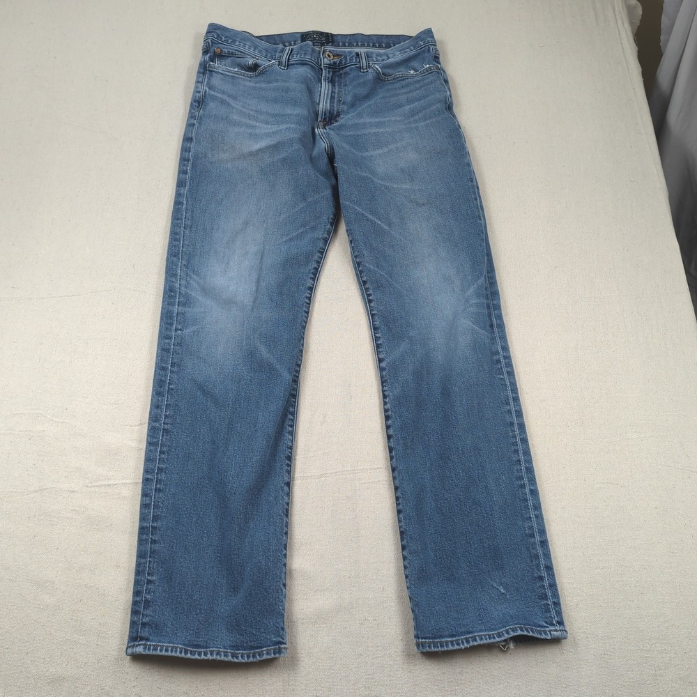 Lucky Brand Jeans Mens 34x32 Blue 363 Vintage Straight Distressed Classic